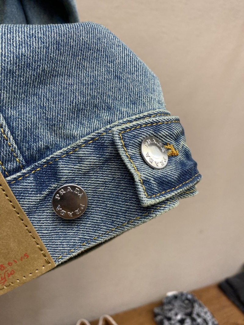Pra*a jeans
